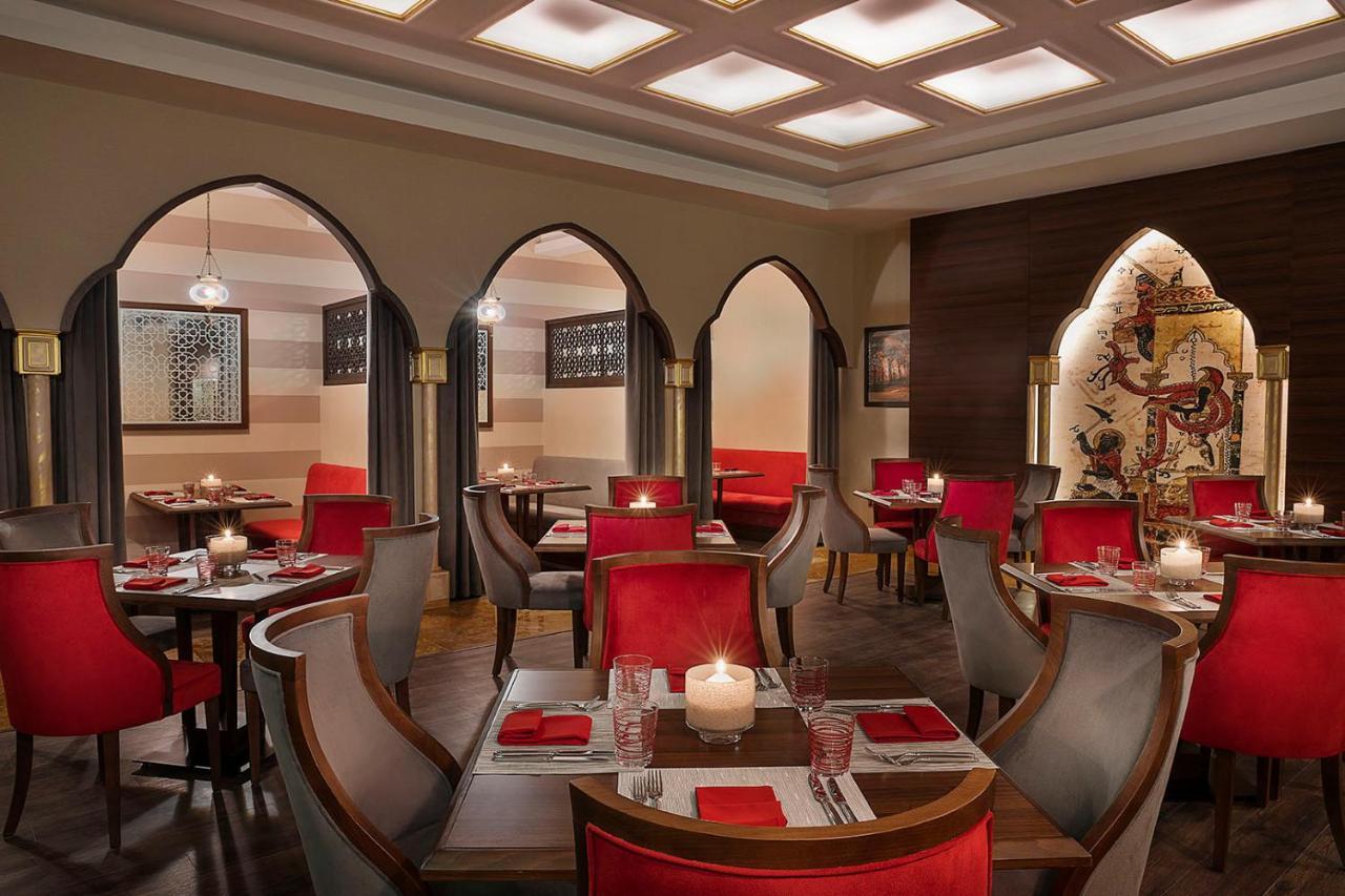 Voco Al Khobar By Ihg Hotel Exterior photo The restaurant