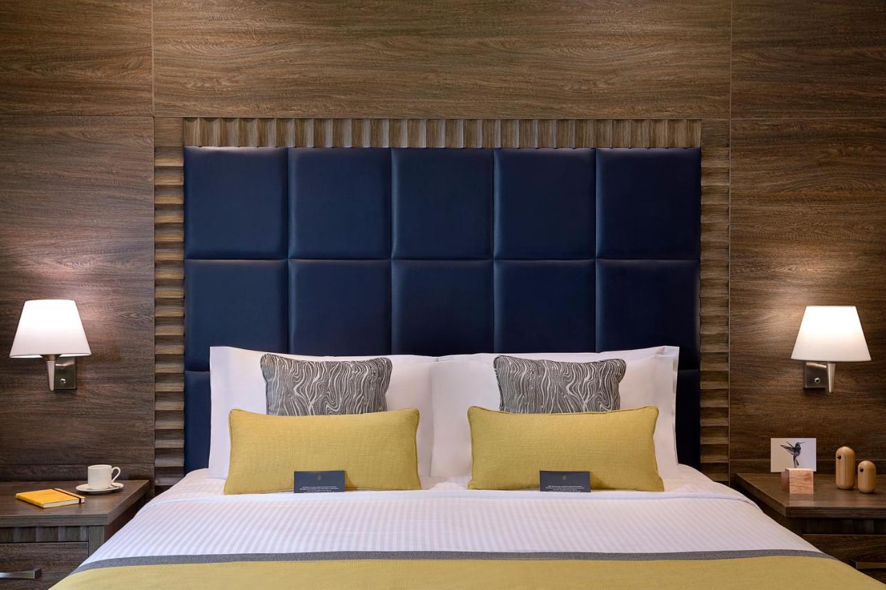 Voco Al Khobar By Ihg Hotel Exterior photo